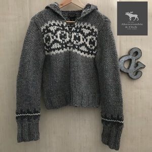 Abercrombie & Fitch Chunky knit Sweater